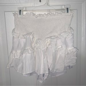 DO+BE white skort size small